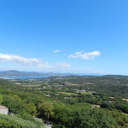 La Maison Peano Gassin Bagian luar foto