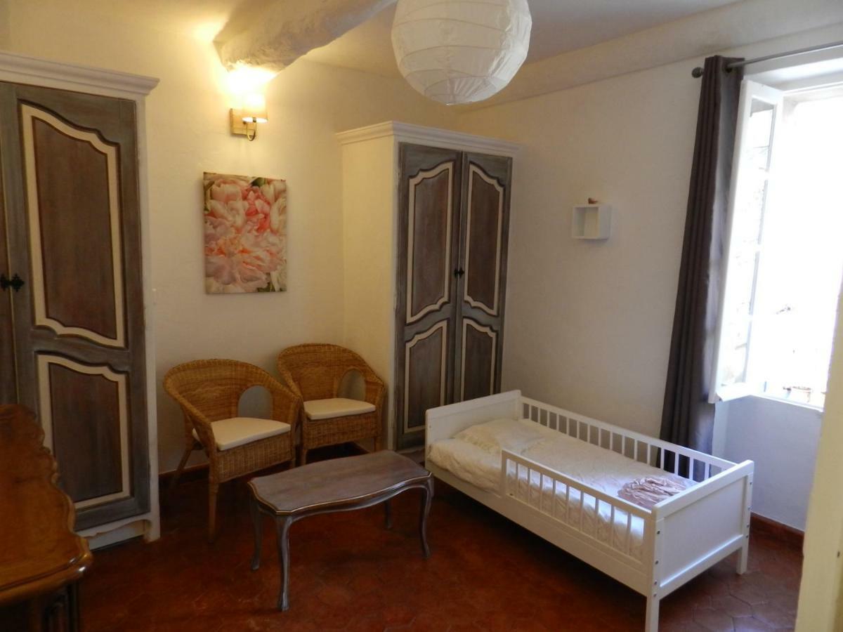 La Maison Peano Gassin Bagian luar foto