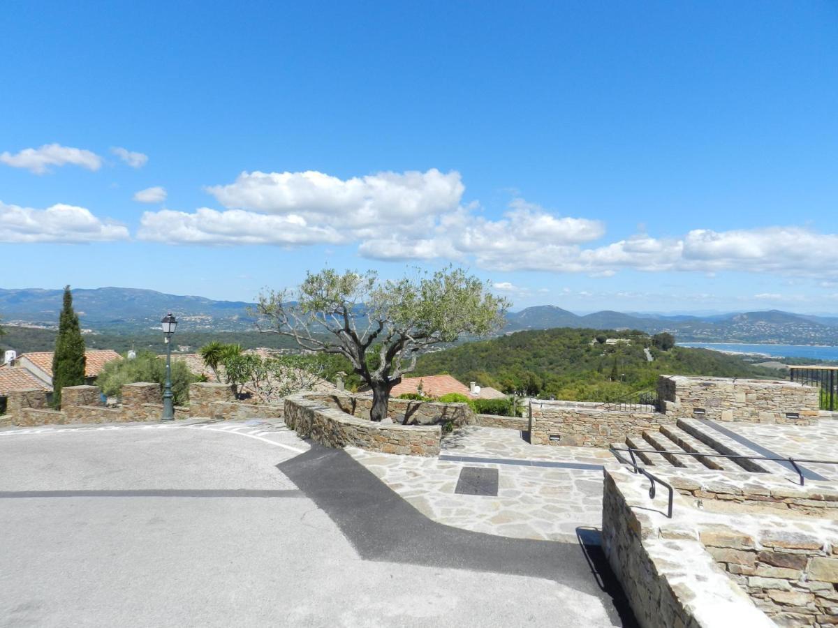 La Maison Peano Gassin Bagian luar foto